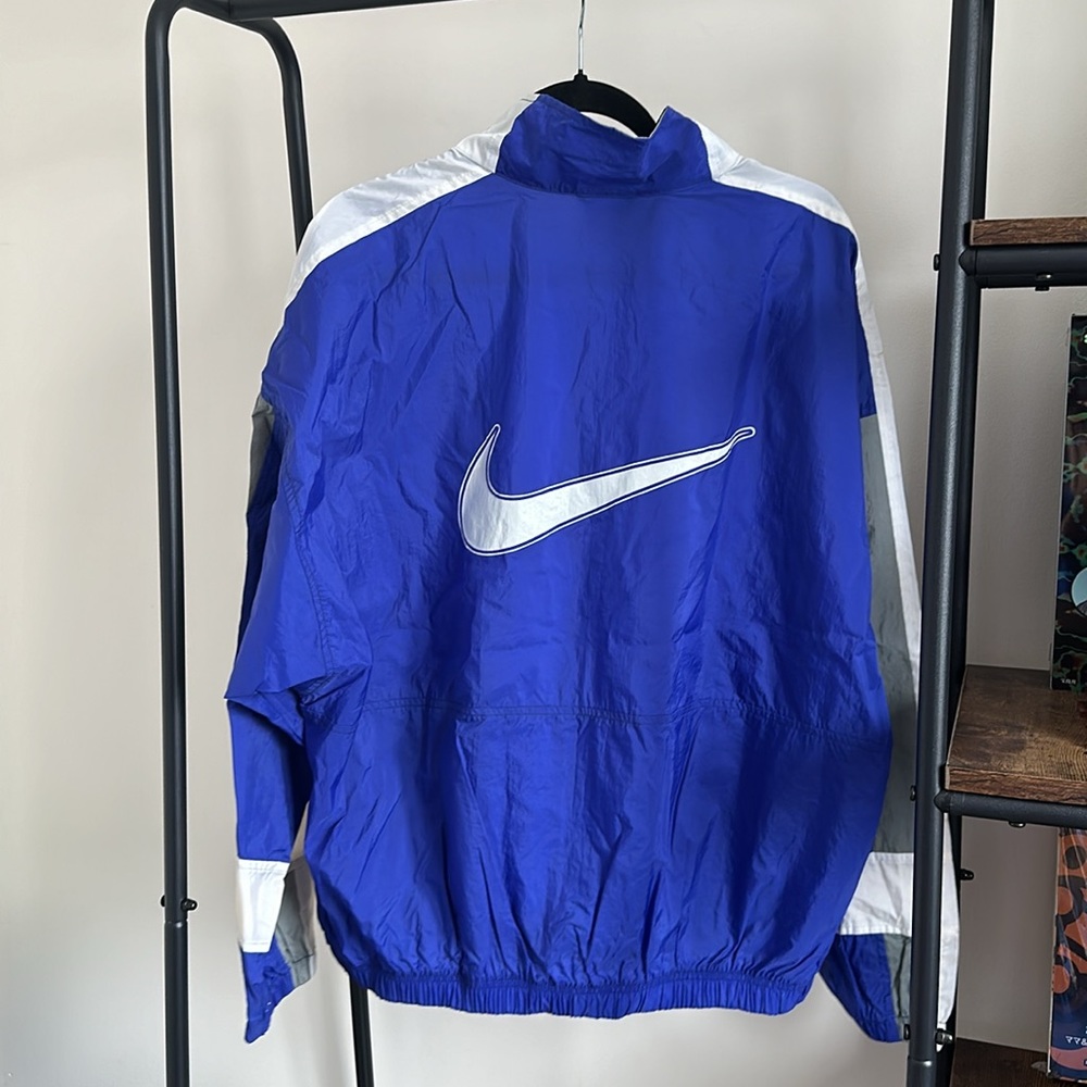 Vintage Blue Nike Windbreaker - Picture 3 of 7